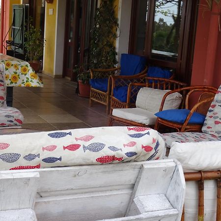 B&B Casa Per Ferie Villaggiocarovana Кастиадас Екстериор снимка