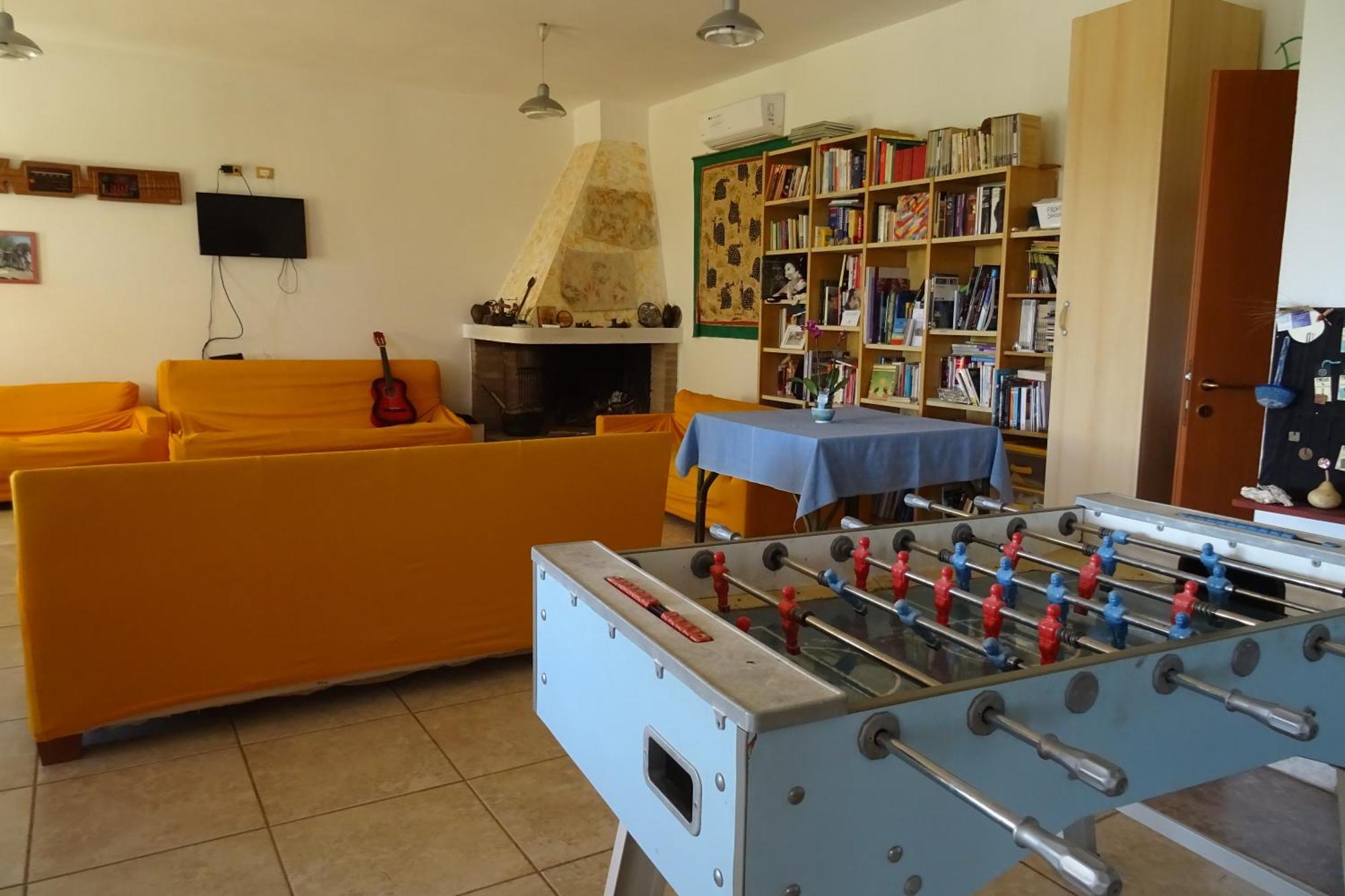 B&B Casa Per Ferie Villaggiocarovana Кастиадас Екстериор снимка
