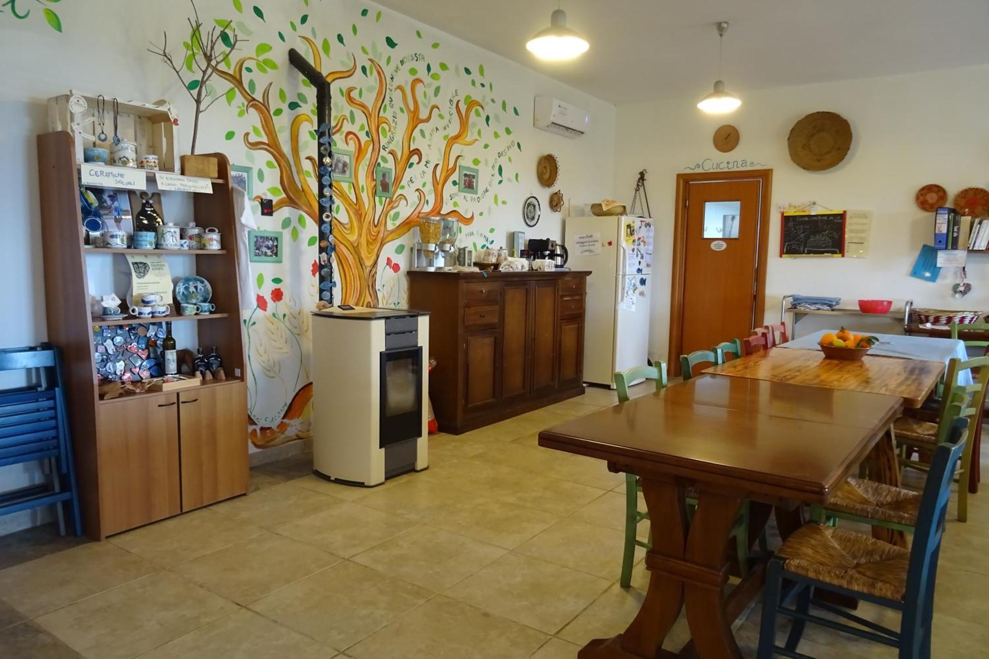 B&B Casa Per Ferie Villaggiocarovana Кастиадас Екстериор снимка