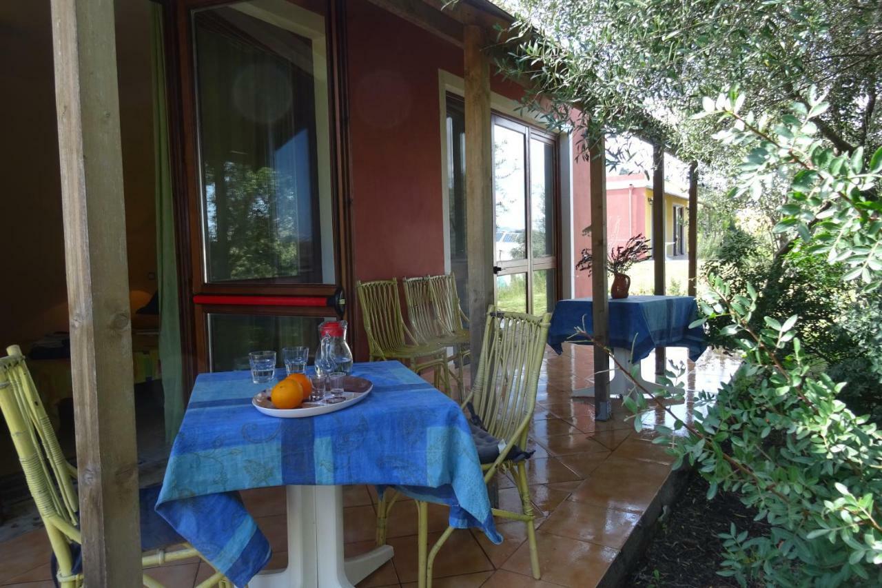 B&B Casa Per Ferie Villaggiocarovana Кастиадас Екстериор снимка